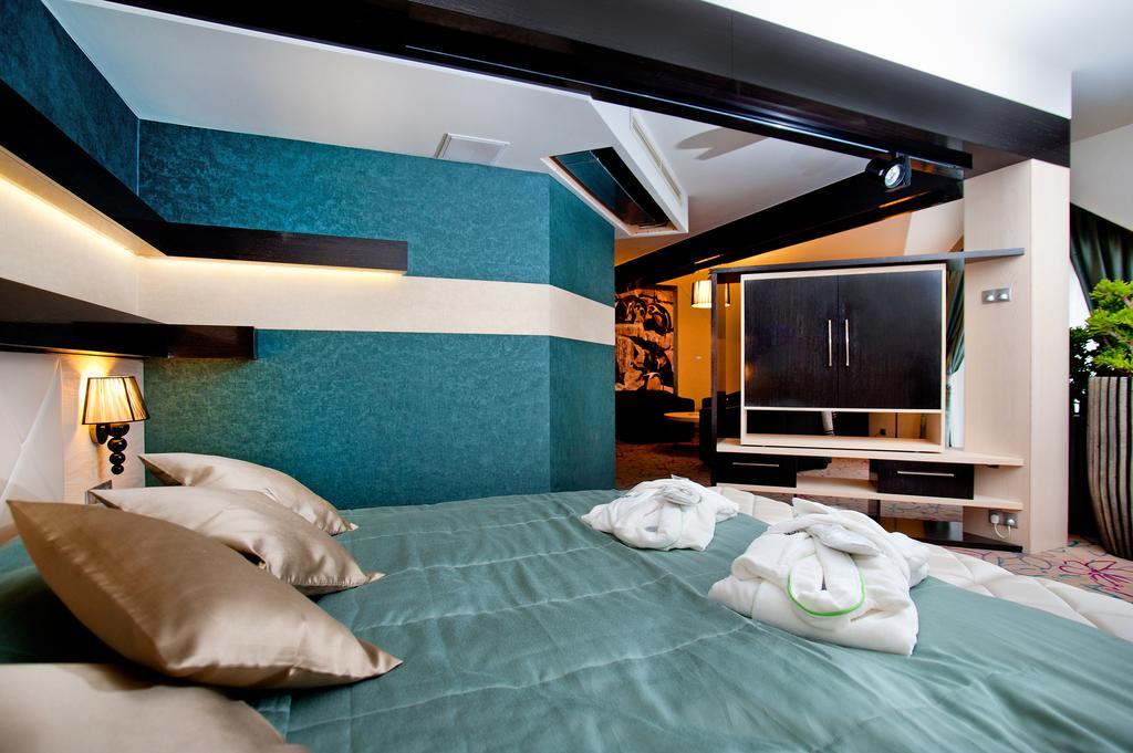 Hotel & Spa Czarny Gron Rzyki Rom bilde