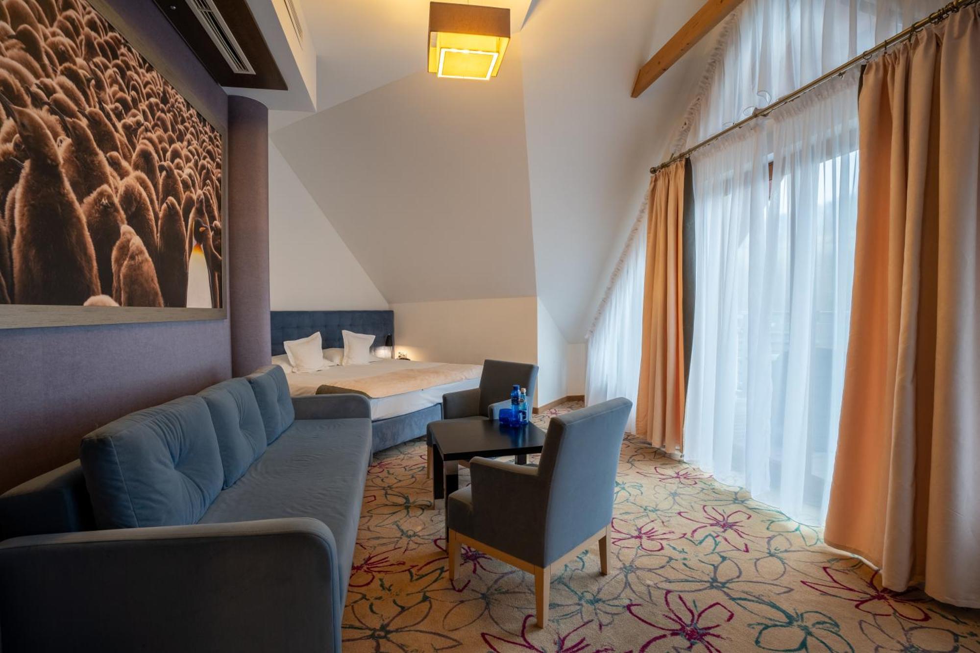 Hotel & Spa Czarny Gron Rzyki Eksteriør bilde