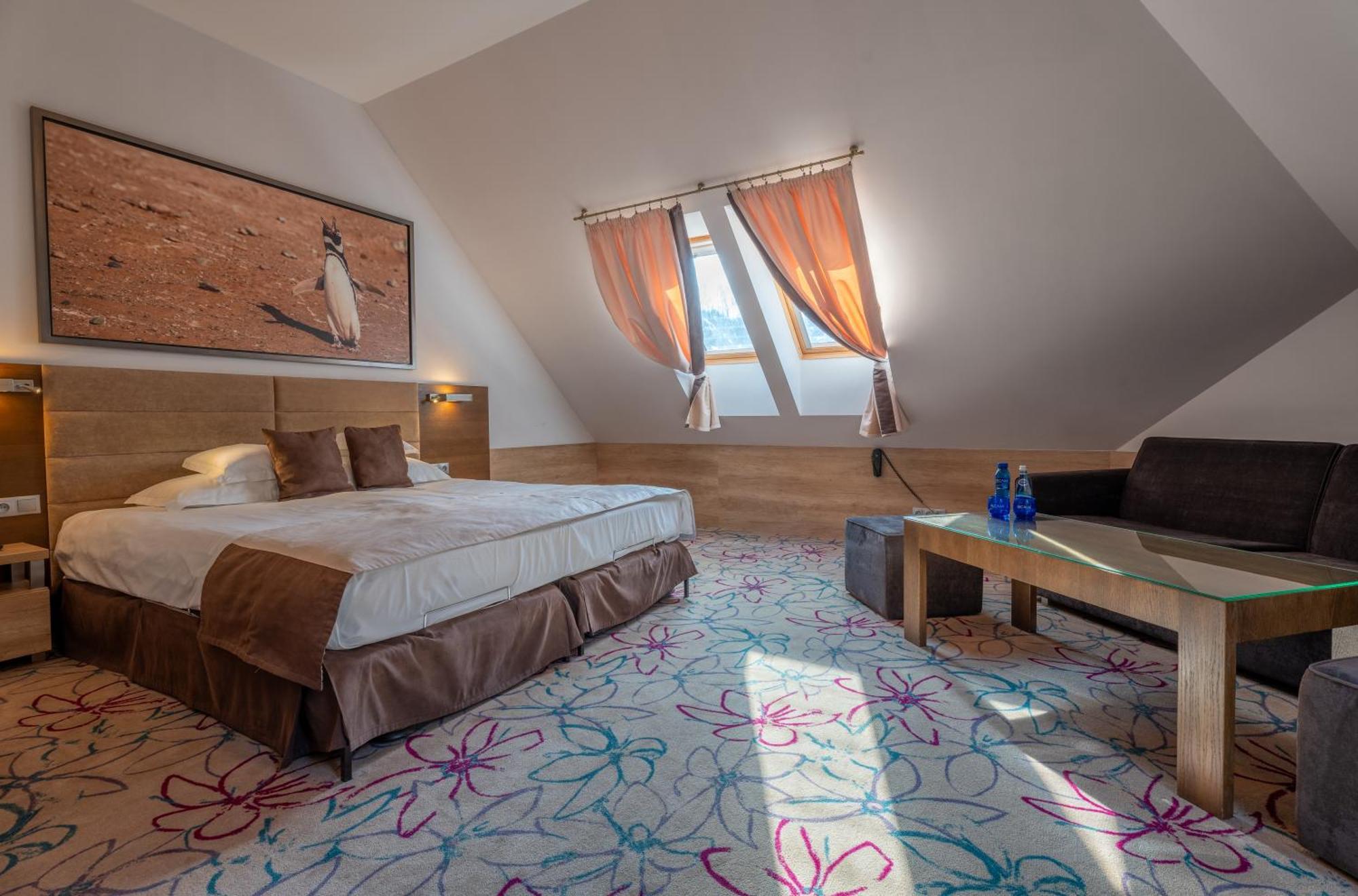 Hotel & Spa Czarny Gron Rzyki Eksteriør bilde